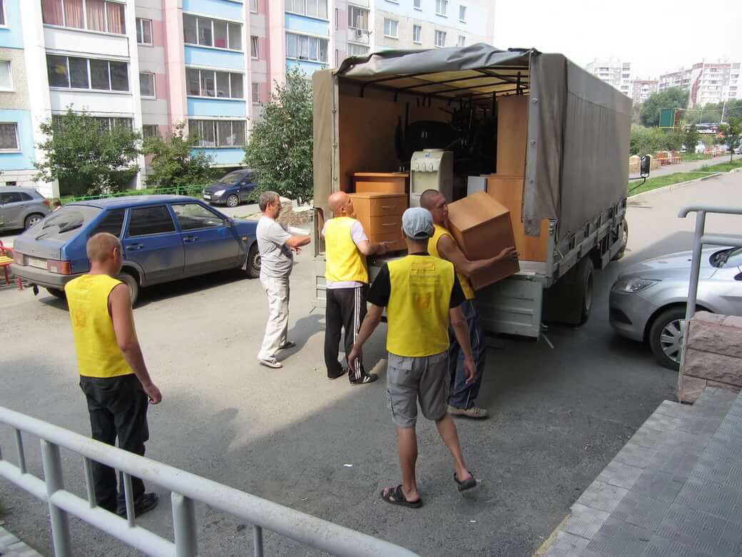 Грузчики Уфа недорого нанять для переезда, цены от 250 руб. | Ярослав